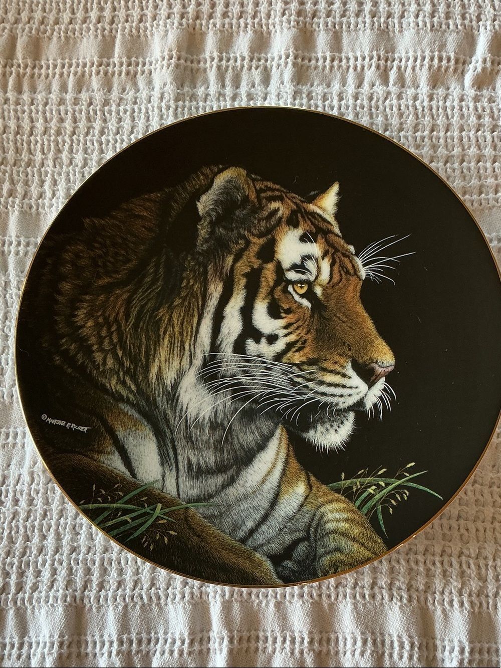 Collectible Decorative Tiger Plate - limited edition no. 2999 F